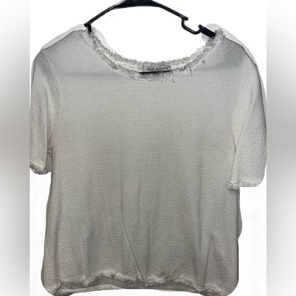 Women’s White Top